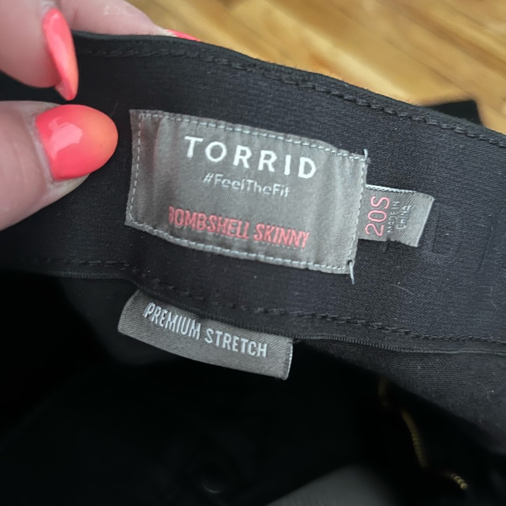 Bombshell Skinny Torrid Jeans. Solid Black With R… - image 2
